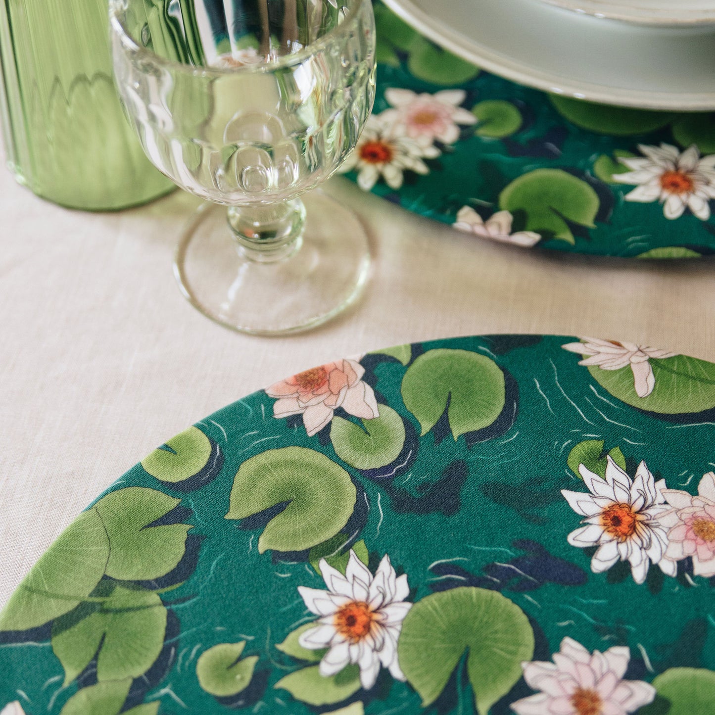 Sottopiatto Ninfee - A Simple Pattern Collection