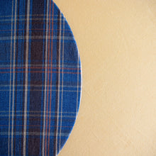Load image into Gallery viewer, Tartan scozzese
