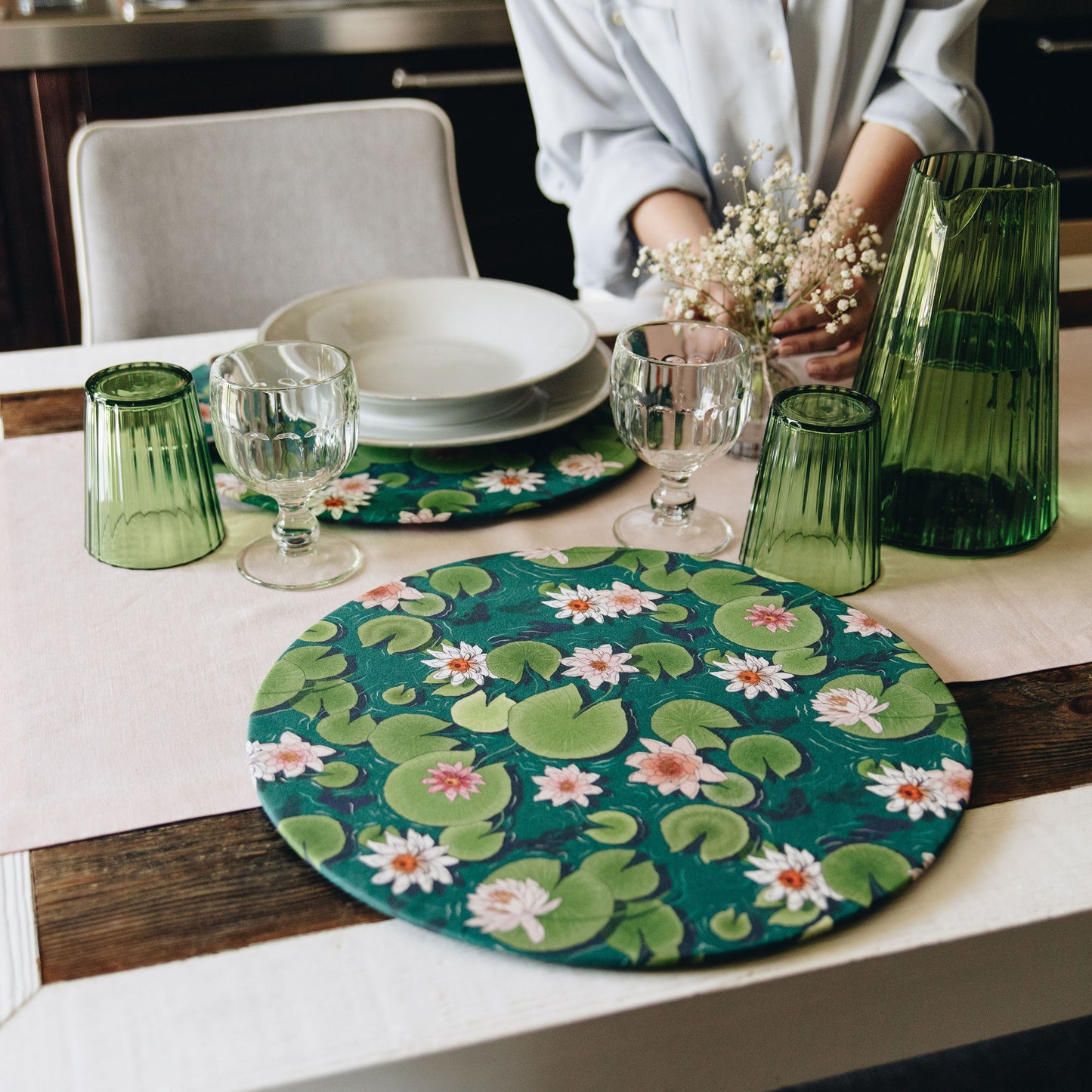 Sottopiatto Ninfee - A Simple Pattern Collection
