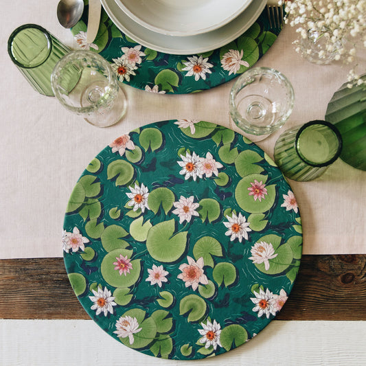 Sottopiatto Ninfee - A Simple Pattern Collection